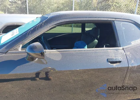 2017 Dodge Challenger R/T from USA, damaged, VIN 2C3CDZBT8HH545615